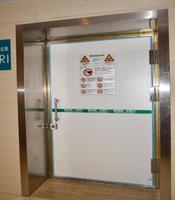 MRI sheilding door